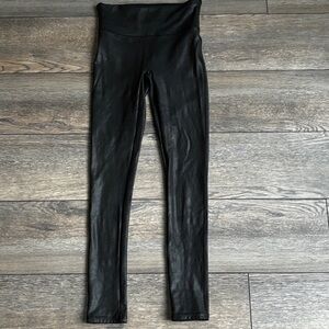 Spanx Faux Leather Leggings Black Sz Small PETITE #2437Q